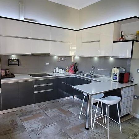 Bellesuite Тирана Екстериор снимка